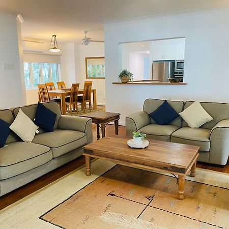 Beachview Apartments At Villa Paradiso Palm Cove Extérieur photo