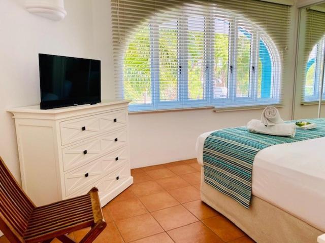 Beachview Apartments At Villa Paradiso Palm Cove Extérieur photo