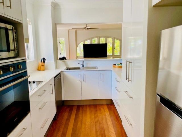 Beachview Apartments At Villa Paradiso Palm Cove Extérieur photo